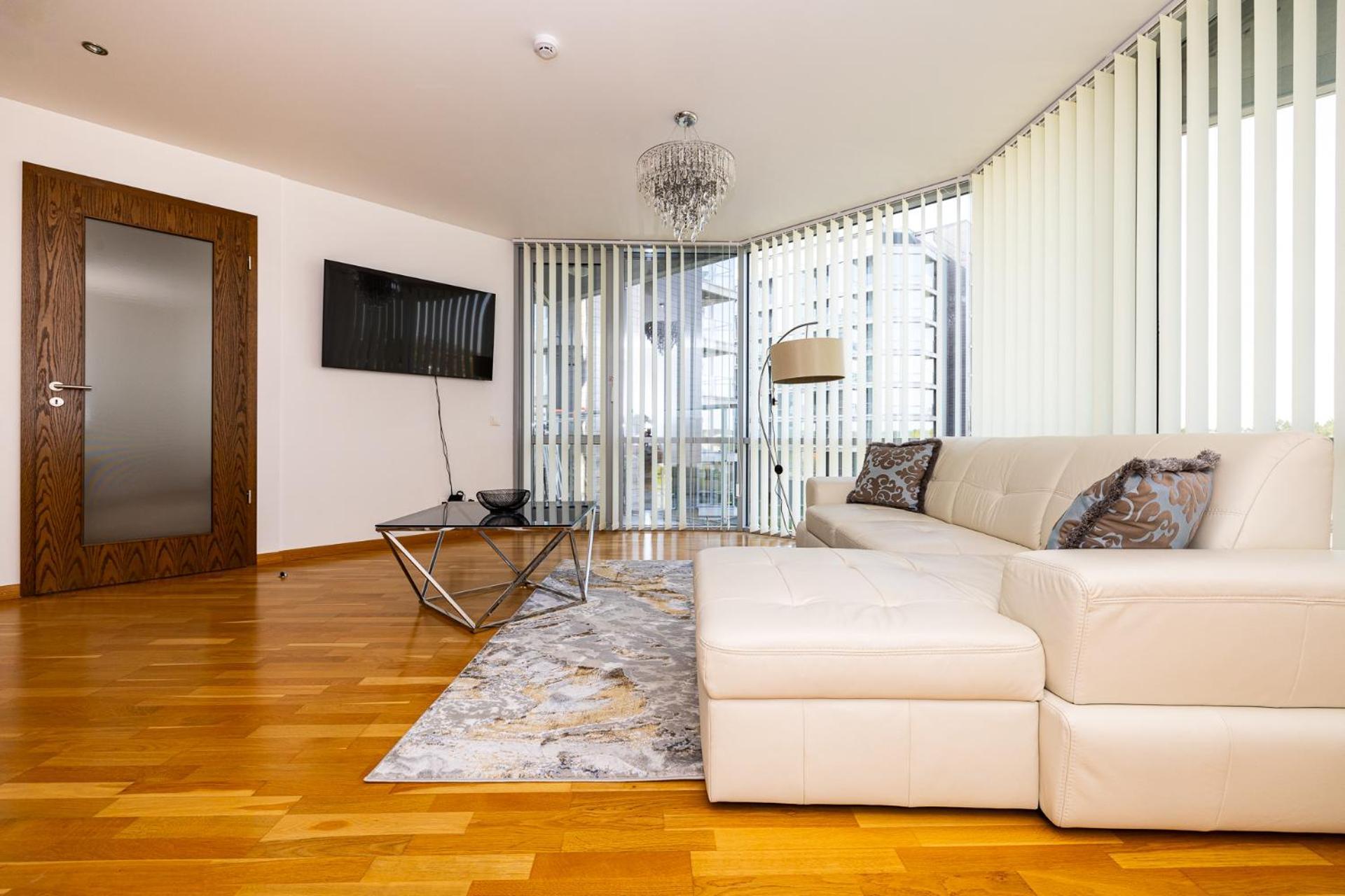 Elija Swan-Toy Apartments Šventoji Eksteriør bilde