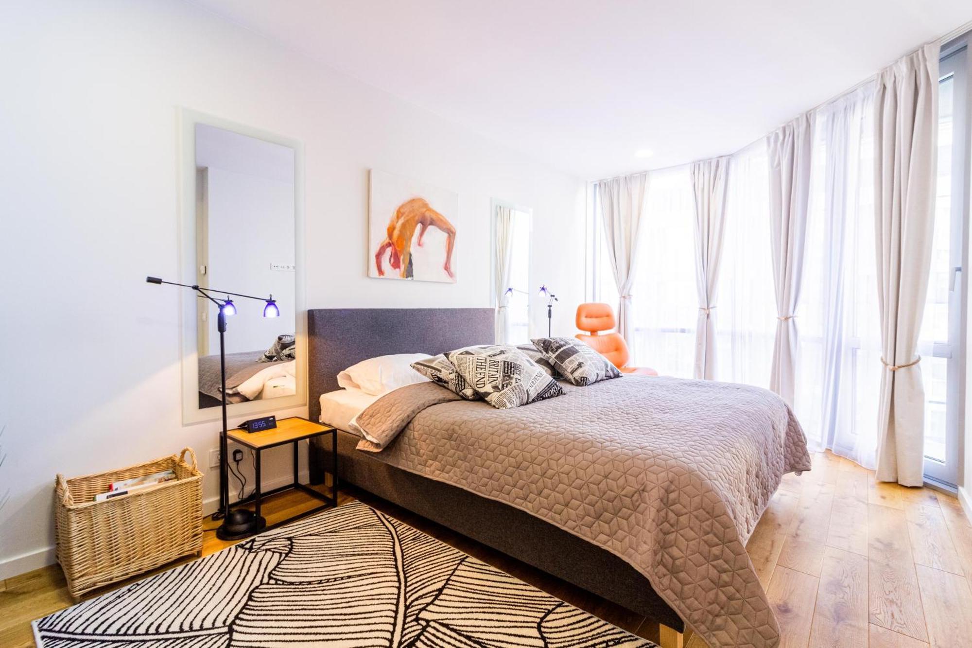 Elija Swan-Toy Apartments Šventoji Rom bilde