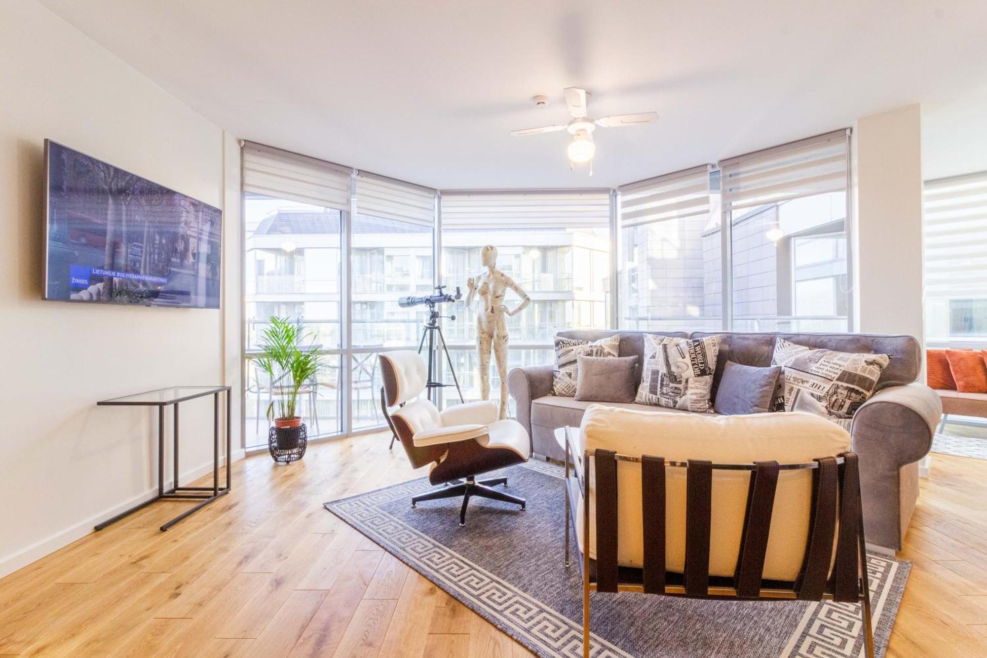 Elija Swan-Toy Apartments Šventoji Rom bilde